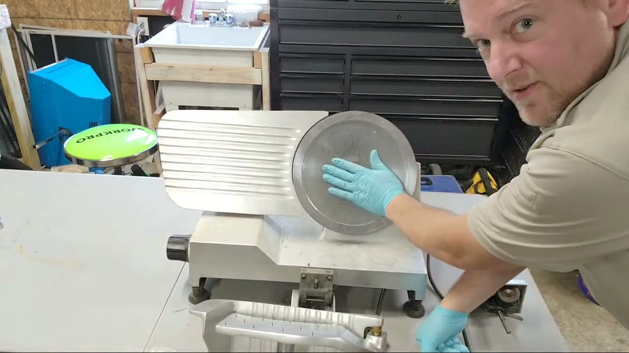 استفاده از تجهیزات و ابزارهای مناسب