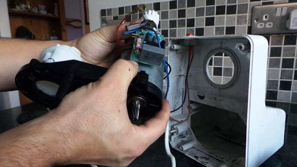 نکات نگهداری برای جلوگیری از صدای زیاد