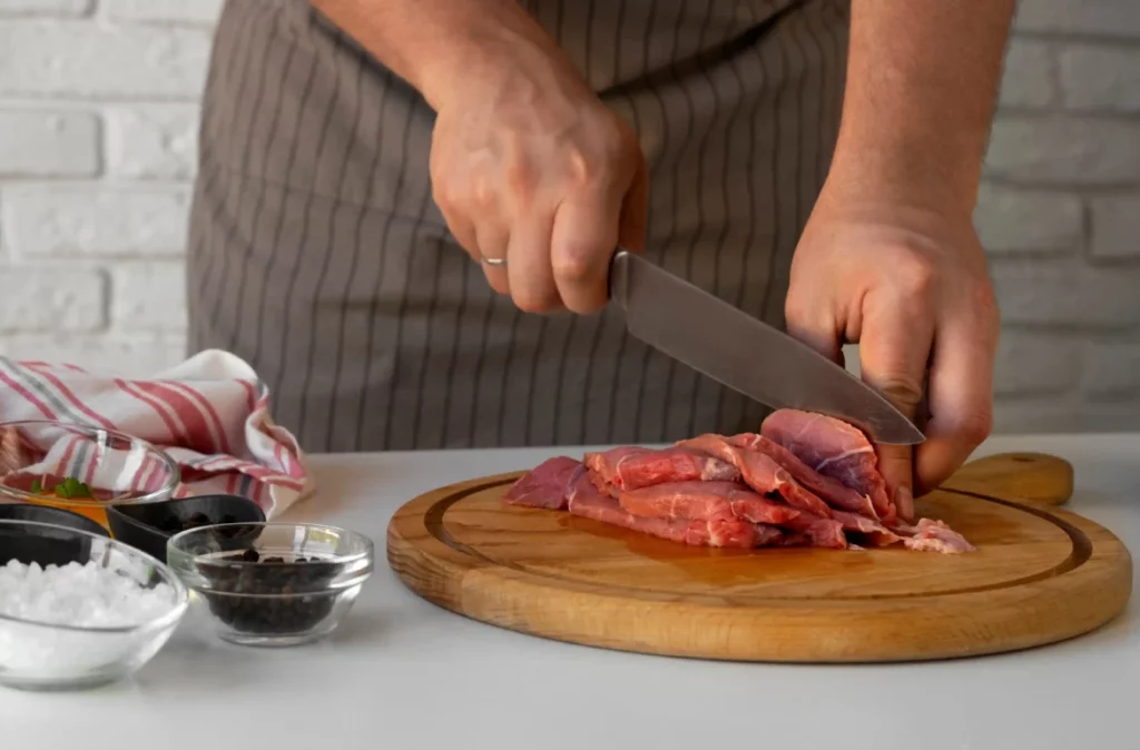 مدیریت دمای گوشت: تأثیر انجماد بر پایداری برش