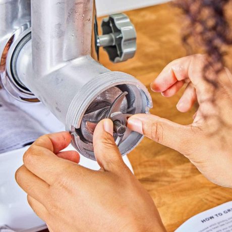 راهنمای انتخاب ظرفیت مناسب چرخ گوشت