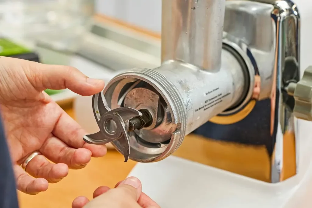 علت افت توان چرخ گوشت